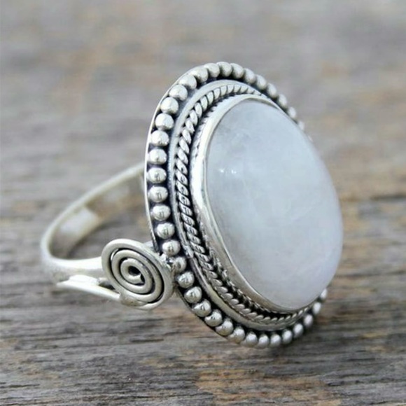 Fashion jewelry Vintage Artificial gemstone decorative stone ring size 8 - Picture 5 of 5